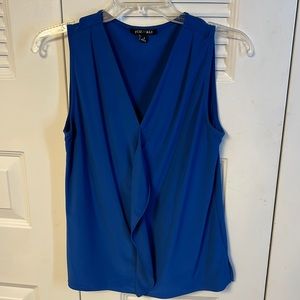 Roz and Ali sleeveless dress shirt